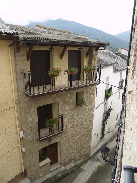 Albergue De Yebra Yebra de Basa Esterno foto