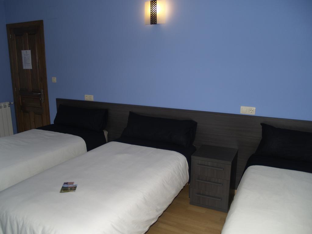 Albergue De Yebra Yebra de Basa Camera foto