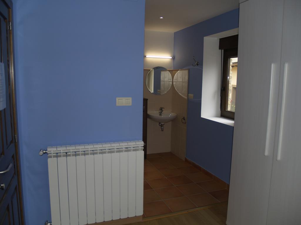 Albergue De Yebra Yebra de Basa Camera foto