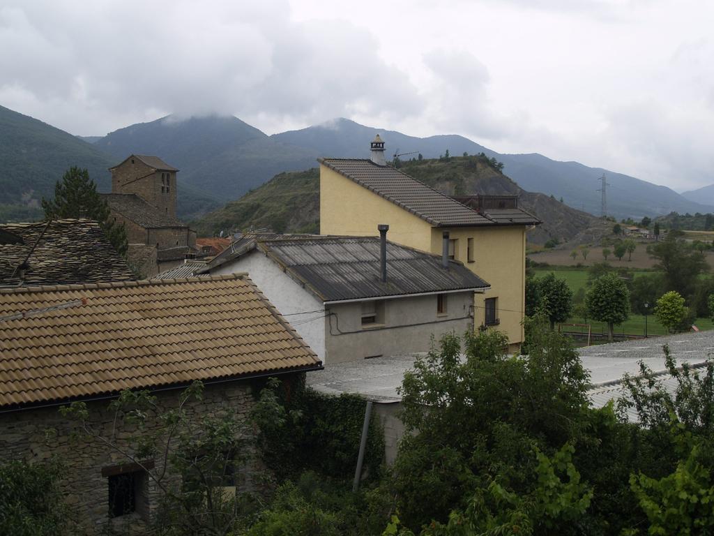 Albergue De Yebra Yebra de Basa Esterno foto