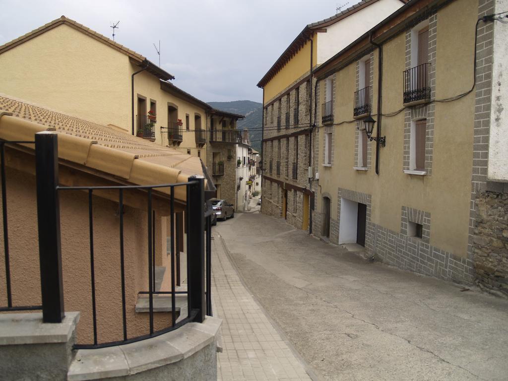 Albergue De Yebra Yebra de Basa Esterno foto