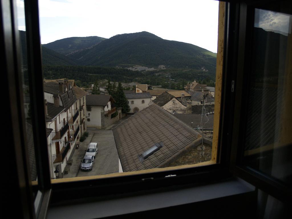 Albergue De Yebra Yebra de Basa Camera foto
