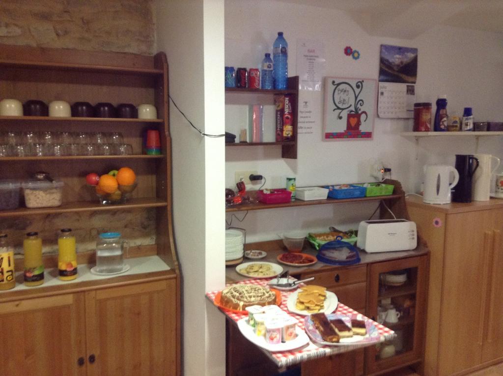 Albergue De Yebra Yebra de Basa Esterno foto